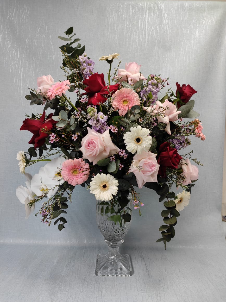 Royal Romance Vase
